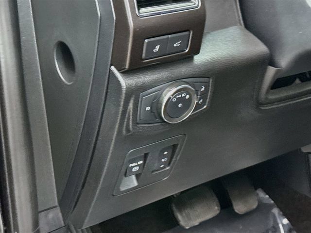 Used 2021 Ford Expedition Limited AWD/4WD image 10