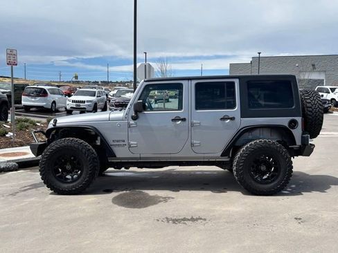 Used 2013 Jeep Wrangler Unlimited Sport AWD/4WD image 2