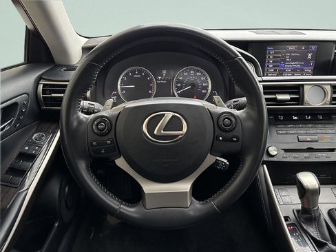 Used 2015 Lexus IS 250 AWD image 17