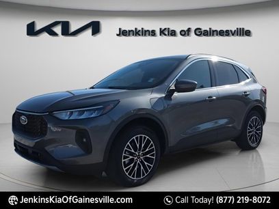 Used 2025 Ford Escape SE