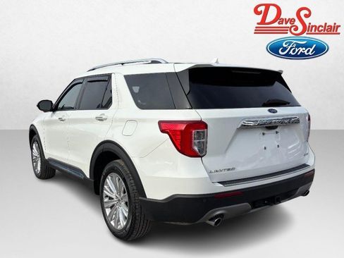 Used 2023 Ford Explorer Limited w/ Equipment Group 301A image 9