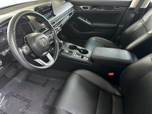 Used 2024 Honda Civic Touring image 9