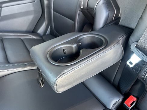 New 2025 Ford Bronco Outer Banks w/ Sasquatch Package image 20