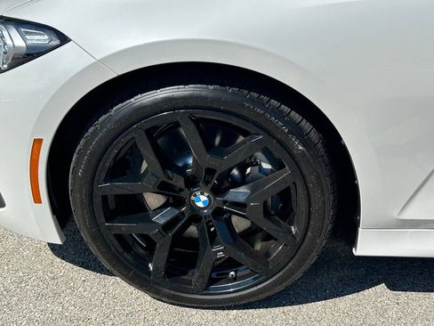 Used 2026 BMW 330i xDrive Sedan AWD/4WD image 11