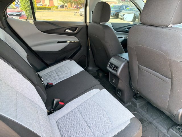 Used 2024 Chevrolet Equinox LT FWD image 27
