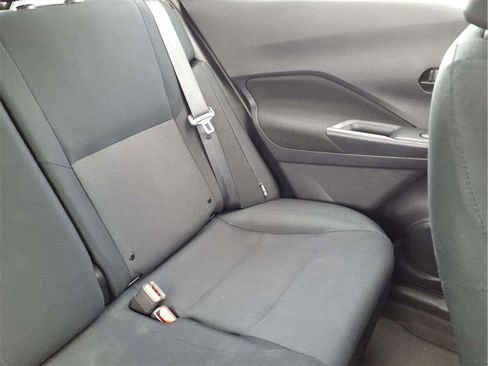 Used 2024 Nissan Kicks S image 19