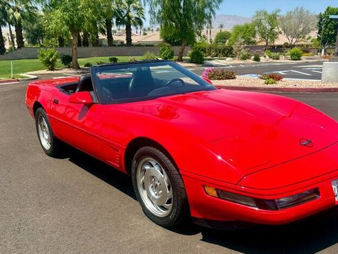 Used 1995 Chevrolet Corvette Convertible RWD image 29