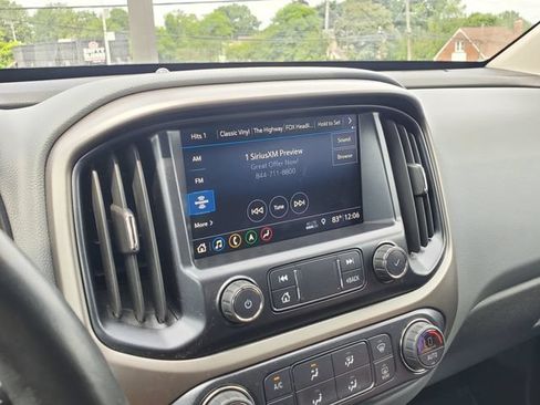Used 2019 Chevrolet Colorado Z71 AWD/4WD image 31