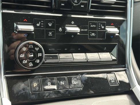 New 2025 Nissan Armada SL w/ Convenience Package image 22