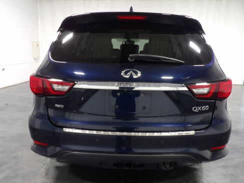 Used 2020 INFINITI QX60 Luxe w/ Essential Package image 6