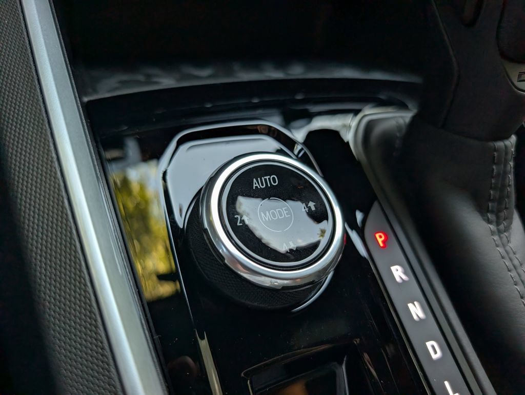 New 2026 Chevrolet Colorado Trail Boss AWD/4WD image 31