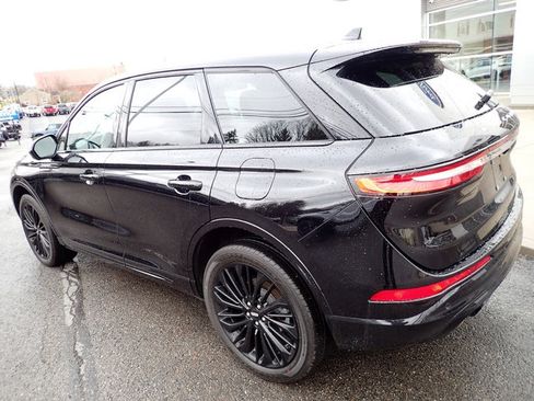 Used 2023 Lincoln Corsair AWD w/ Equipment Group 101A image 3