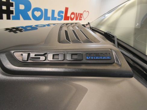 Used 2021 RAM 1500 Limited w/ Night Edition AWD/4WD image 11