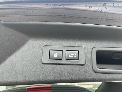 New 2026 Subaru Forester Premium image 9