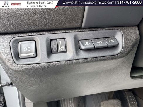 Used 2023 GMC Acadia Denali w/ Denali Technology Package image 19