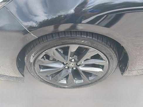 Used 2024 Toyota Corolla SE FWD image 33