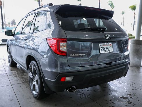 Used 2021 Honda Passport Touring image 4