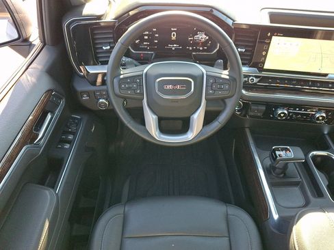 Used 2026 GMC Sierra 1500 Elevation w/ Elevation Premium Package AWD/4WD image 11