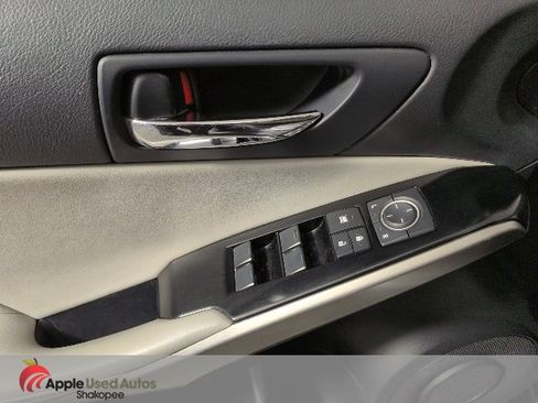Used 2014 Lexus IS 250 AWD image 11