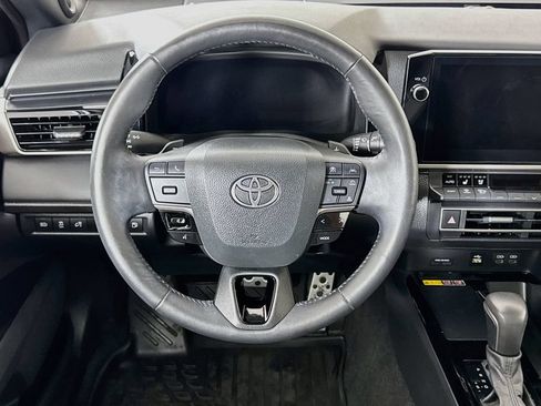 Used 2025 Toyota Camry XSE w/ Premium Package AWD/4WD image 4