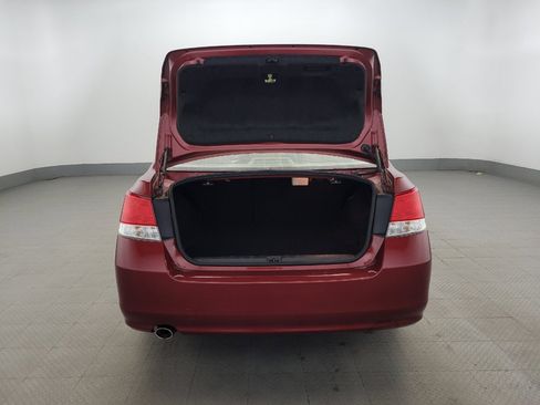 Used 2014 Subaru Legacy 2.5i Premium AWD/4WD image 29