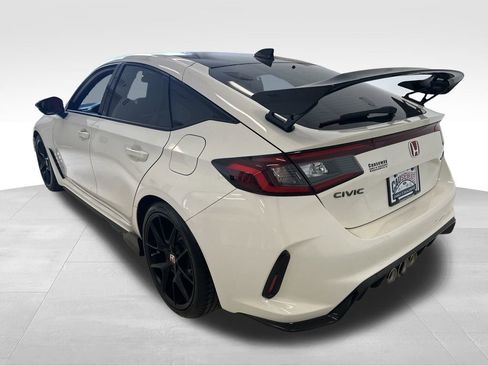 Used 2025 Honda Civic Type R image 5