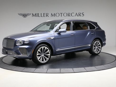 Certified 2025 Bentley Bentayga Extended Wheelbase AWD/4WD image 2