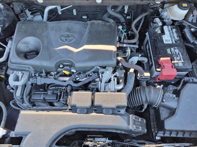 Used 2020 Toyota RAV4 XLE FWD image 20