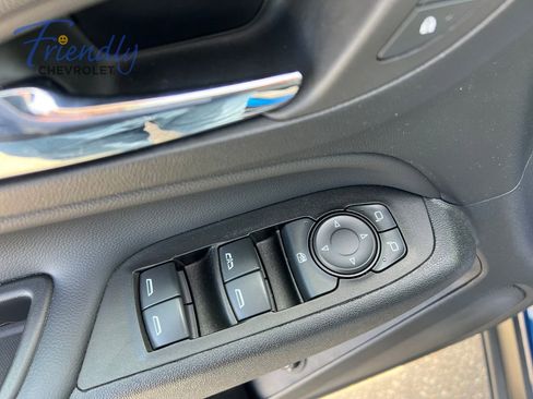 Used 2022 Chevrolet Equinox LT AWD/4WD image 15