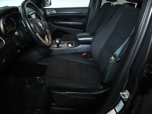 Used 2015 Jeep Grand Cherokee Laredo w/ Quick Order Package 23E AWD/4WD image 18