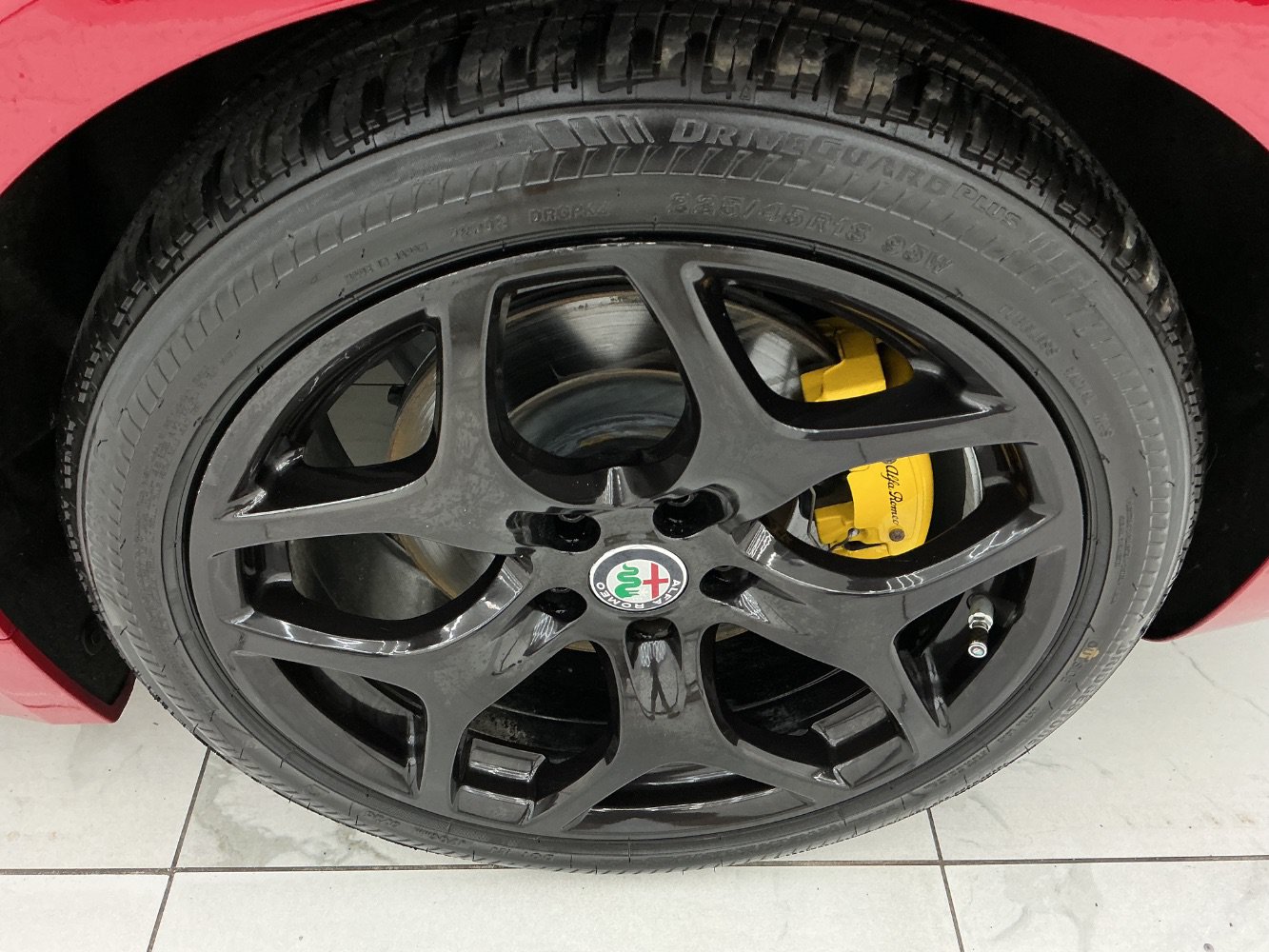 Used 2019 Alfa Romeo Giulia RWD image 46
