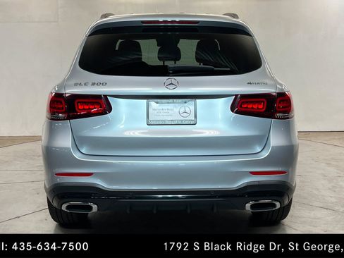 Certified 2022 Mercedes-Benz GLC 300 4MATIC image 4