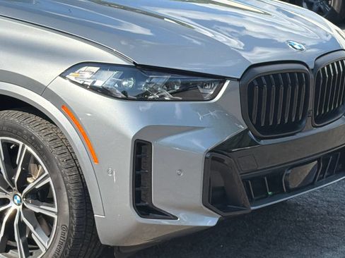 Used 2025 BMW X5 xDrive40i AWD/4WD image 2