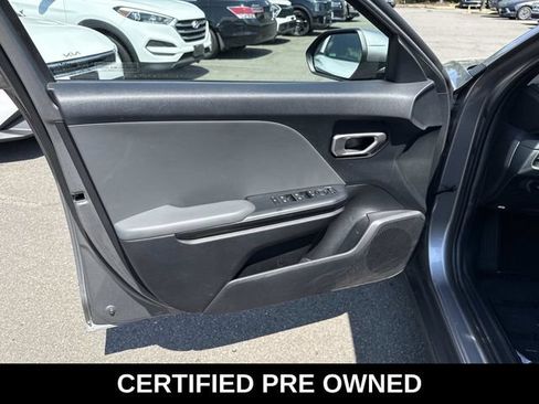 Used 2025 Kia K4 FWD image 13