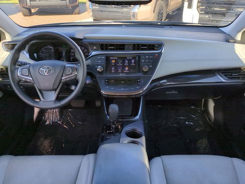 Used 2013 Toyota Avalon Limited image 14