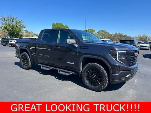 Used 2023 GMC Sierra 1500 Elevation image 1