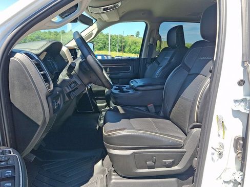 Used 2024 RAM 2500 Laramie w/ Safety Group AWD/4WD image 13