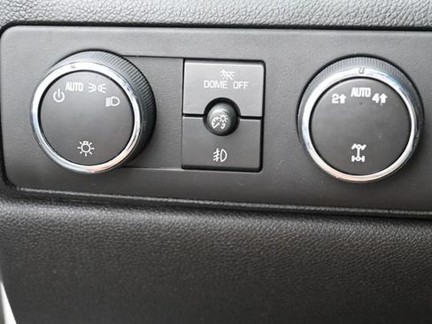 Used 2014 Chevrolet Suburban LT AWD/4WD image 16