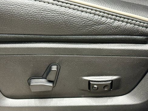 New 2024 RAM 2500 Limited image 19