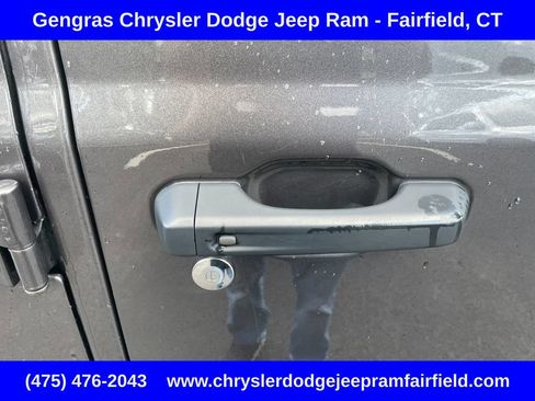 Certified 2025 Jeep Wrangler Unlimited Sahara AWD/4WD image 16