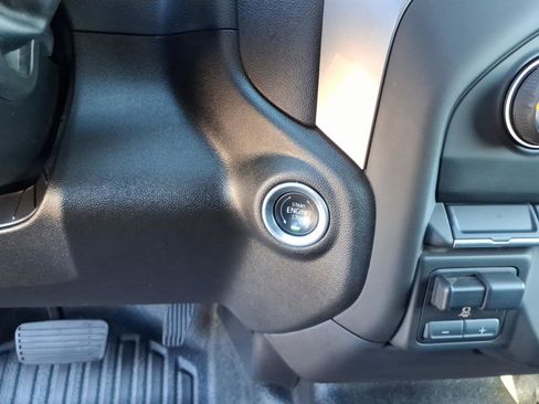 Used 2025 Chevrolet Silverado 2500 W/T w/ WT Convenience Package image 19