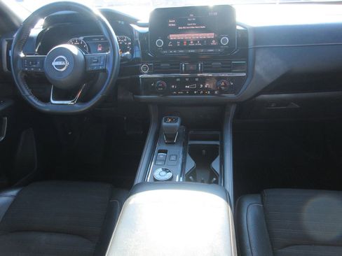 Used 2023 Nissan Pathfinder Rock Creek image 17