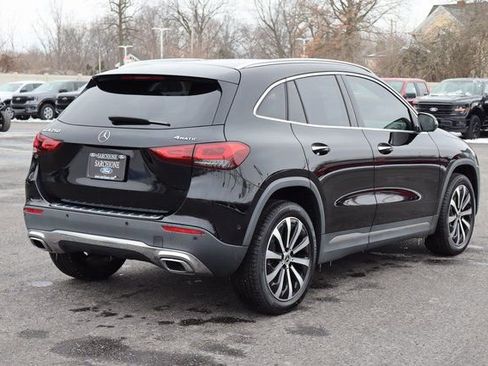 Used 2023 Mercedes-Benz GLA 250 4MATIC image 3