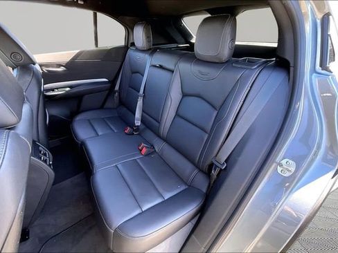 Used 2025 Cadillac XT4 Premium Luxury image 16