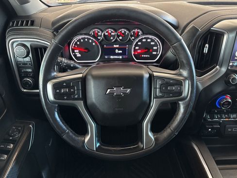 Used 2021 Chevrolet Silverado 1500 LT Trail Boss w/ Convenience Package II image 19