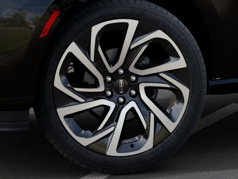 New 2027 Lincoln Navigator Black Label AWD/4WD image 19