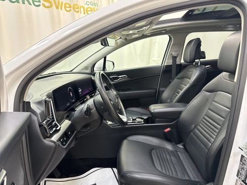 Certified 2023 Kia Sportage SX image 12