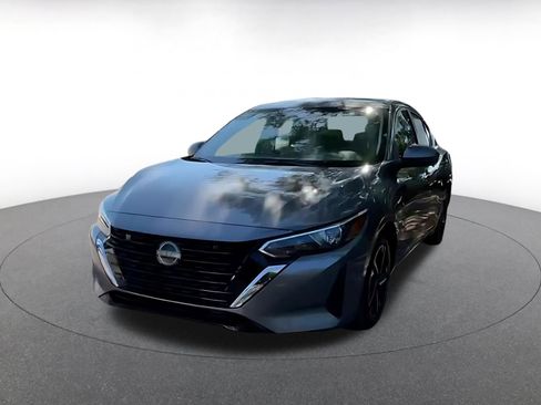 Used 2024 Nissan Sentra SV image 7