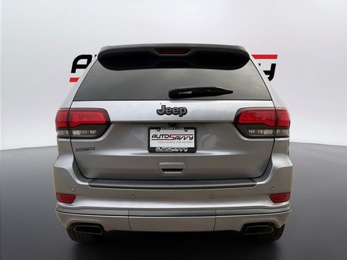 Used 2020 Jeep Grand Cherokee High Altitude RWD image 3