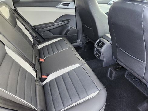 New 2025 Volkswagen Taos SEL image 28